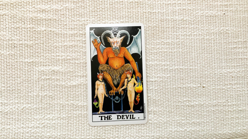 15 惡魔 The Devil 塔羅牌意思 - 排憂雜貨舖-戴爾部落格